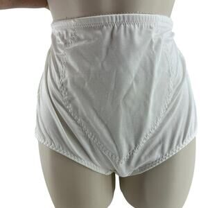 Bali Moderate Control Tummy Panel Shapewear Brief 8710 Womens Xlarge White